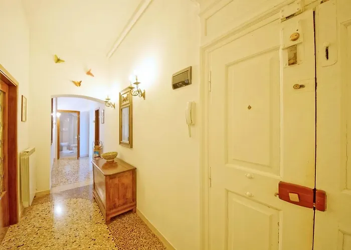 Dolcevita N 331 *